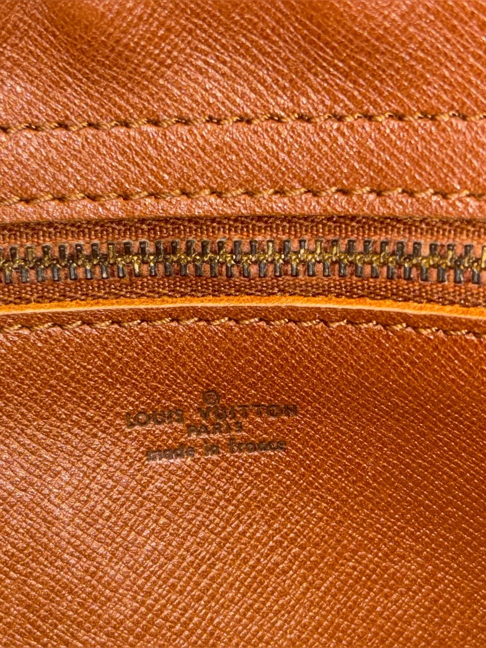 Louis Vuitton Jeune Fille GM - Picture 9 of 16